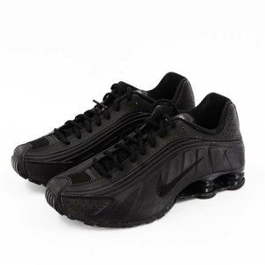 Nike Mens Shox R4 Triple Black Sneakers Mens 8.5